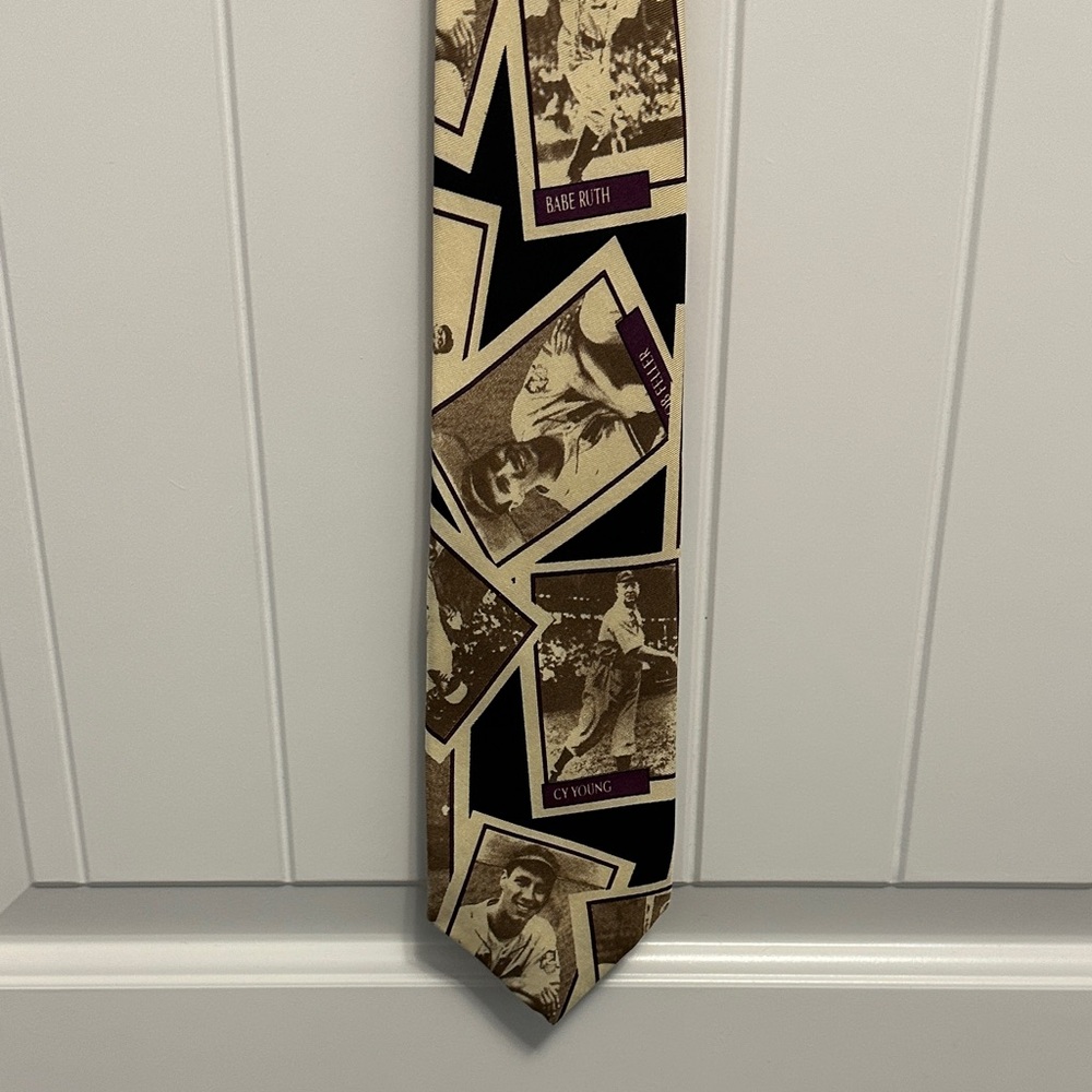 Vintage Baseball Card Print Tie